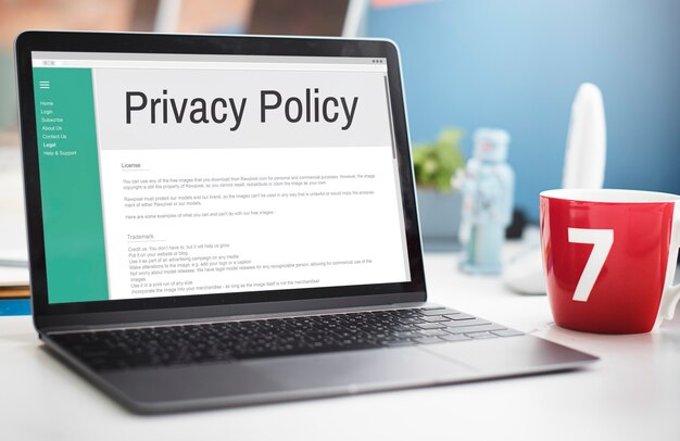 PRIVACY POLICY